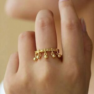 Elegant Gold Dangle Ring S1080